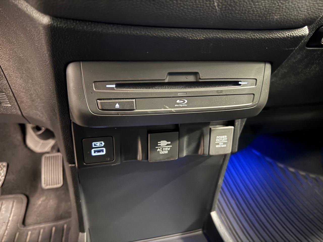 2024 Honda Odyssey Touring Photo