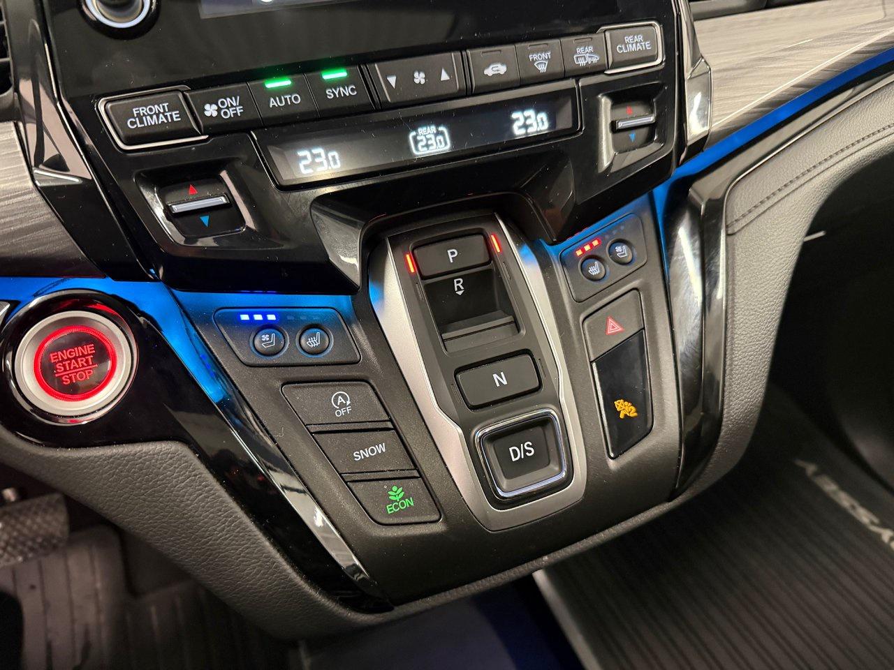 2024 Honda Odyssey Touring Photo