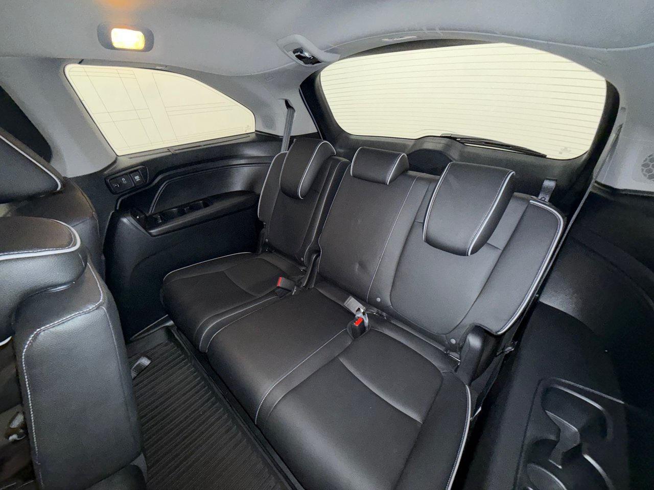 2024 Honda Odyssey Touring Photo