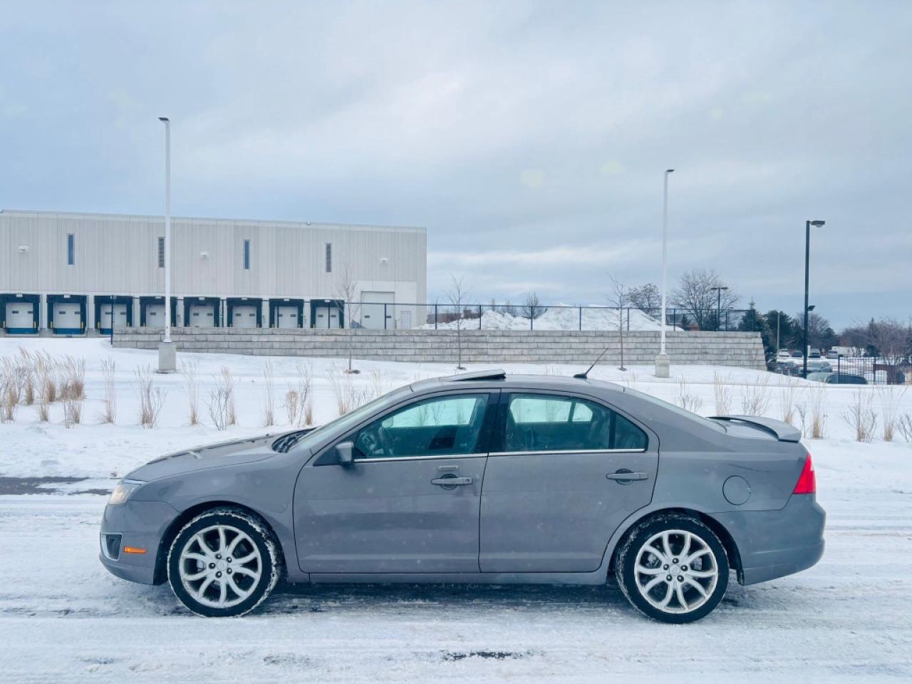 2012 Ford Fusion SEL 4dr Front-wheel Drive Sedan Automatic Photo