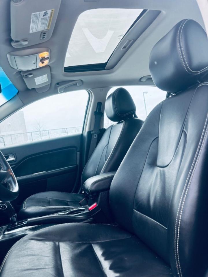 2012 Ford Fusion SEL 4dr Front-wheel Drive Sedan Automatic Photo