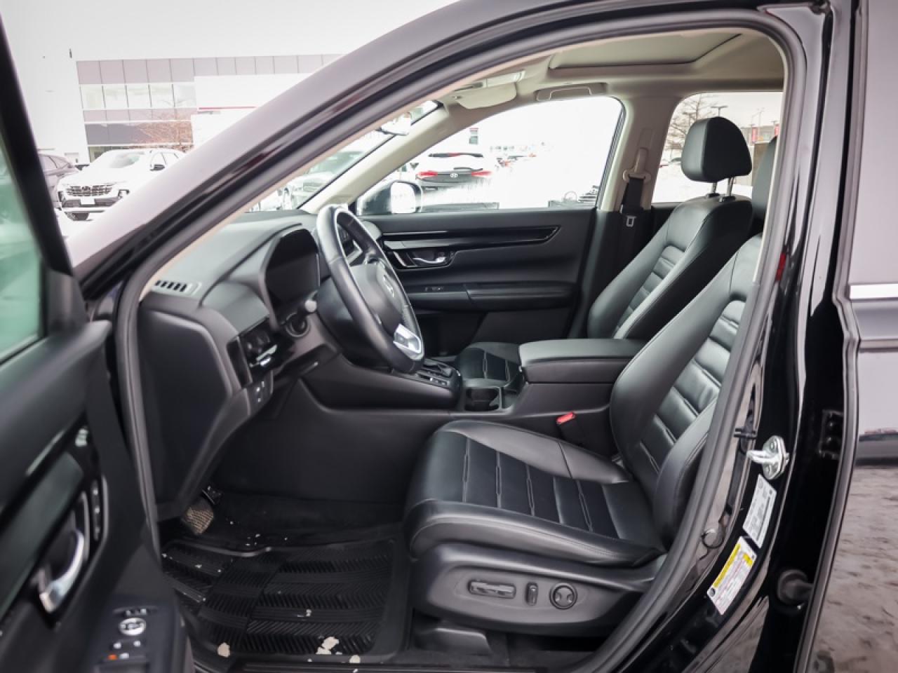 2023 Honda CR-V EX-L  - Leather Seats -  Sunroof - $223 B/W Photo
