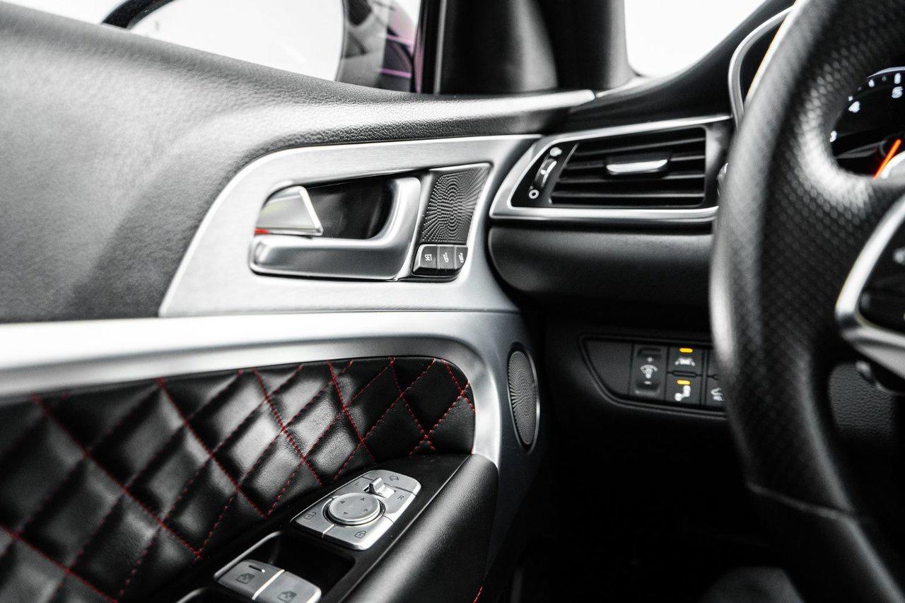 2021 Genesis G70 3.3T Sport Photo