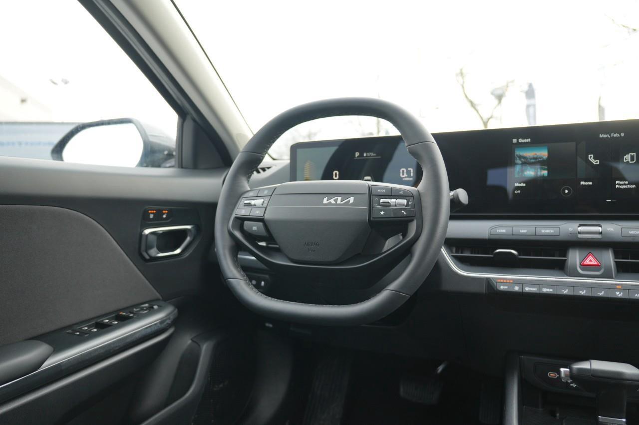 2026 Kia K4 EX FWD Photo