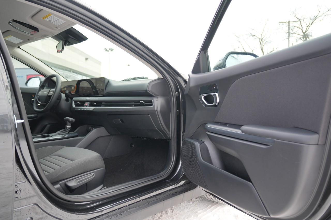 2026 Kia K4 EX FWD Photo