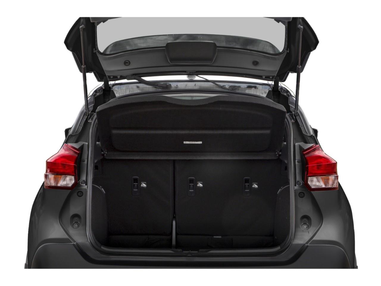 2019 Nissan Kicks SR FWD Photo