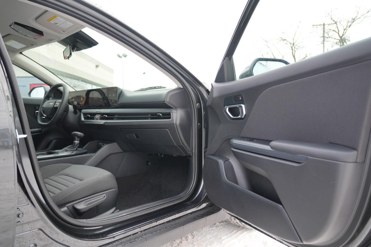 2026 Kia K4 EX Premium FWD Photo