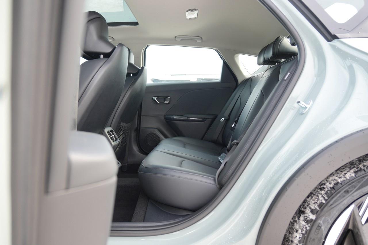 2026 Kia K4 EX Sedan Photo