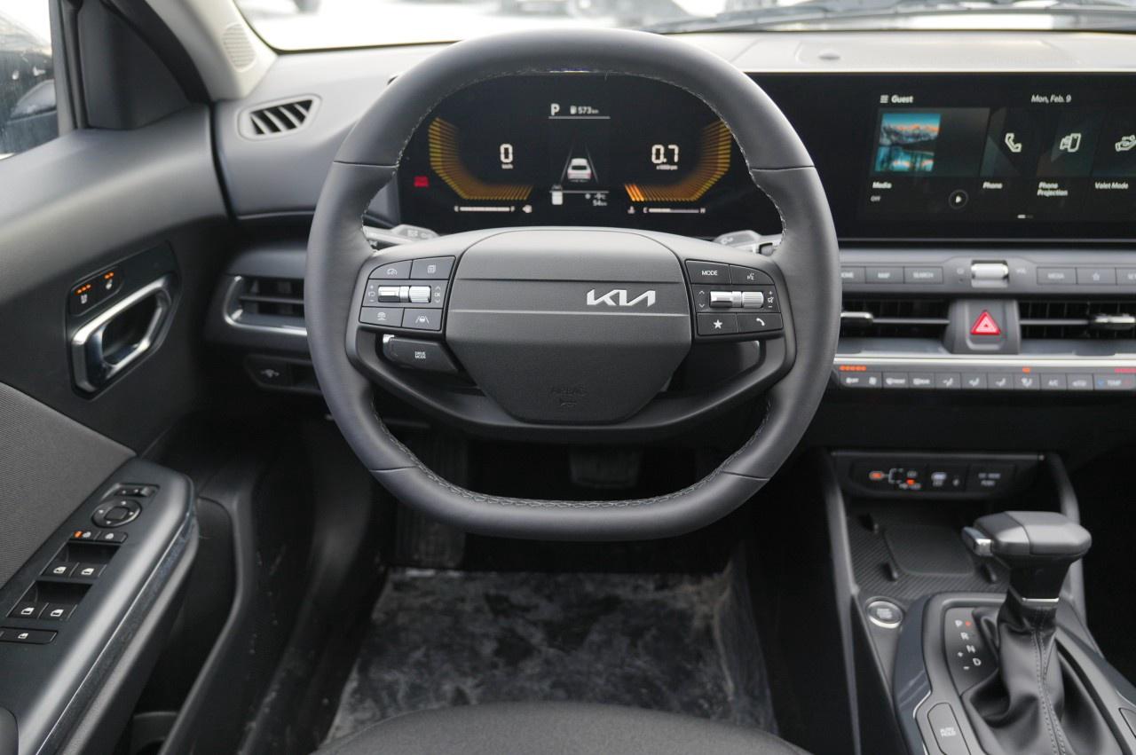 2026 Kia K4 EX Sedan Photo