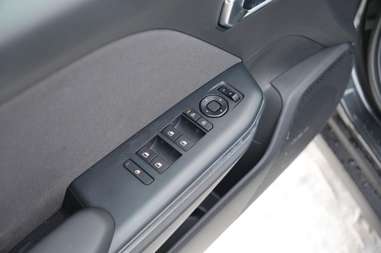 2026 Kia K4 EX Sedan Photo