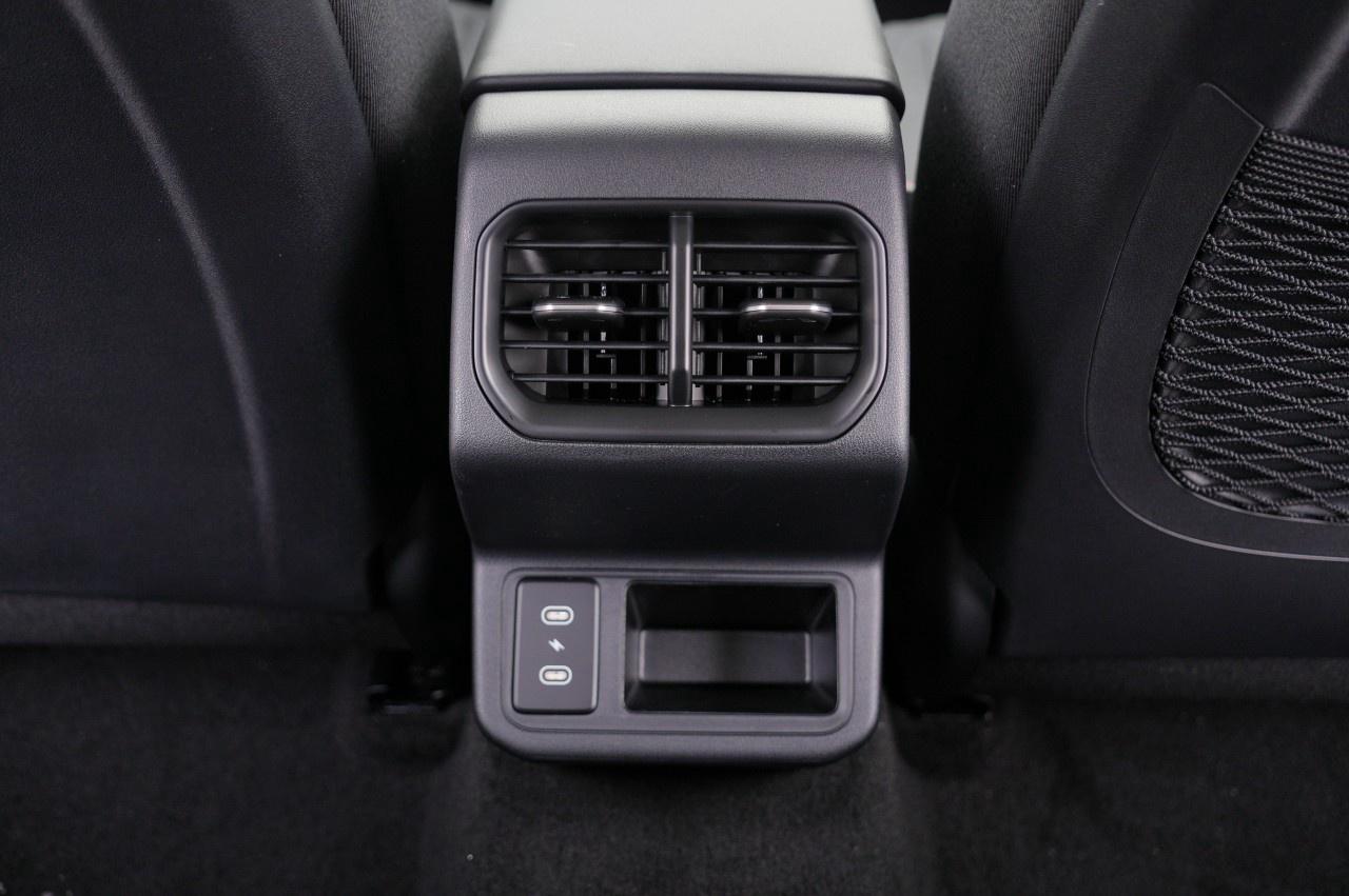 2026 Kia K4 EX Sedan Photo