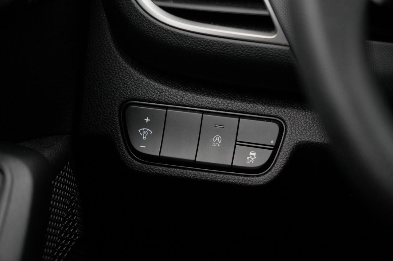 2023 Kia Seltos LX AWD Photo