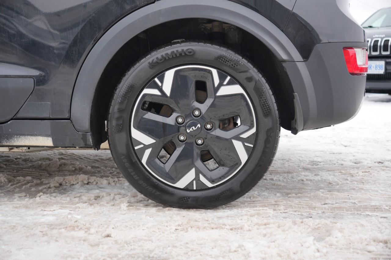 2023 Kia NIRO EV Premium  FWD Photo