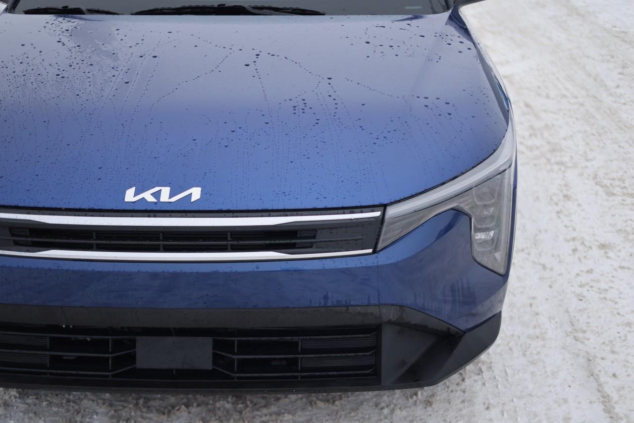 2026 Kia K4 Hatchback LX FWD Photo