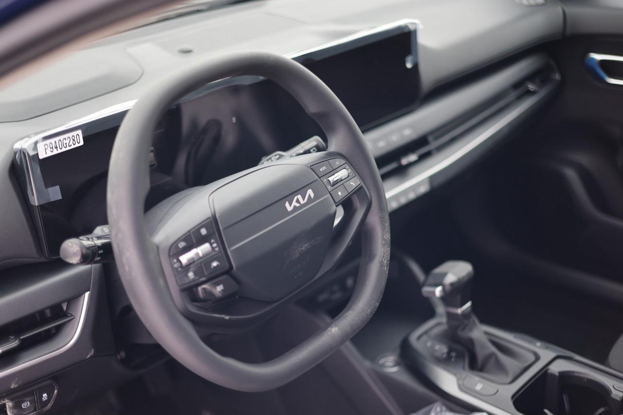 2026 Kia K4 Hatchback LX FWD Photo