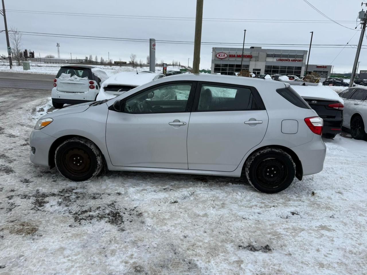 2013 Toyota Matrix MANUAL, RUNS WELL, RELIABLE, CERTIFIED Photo