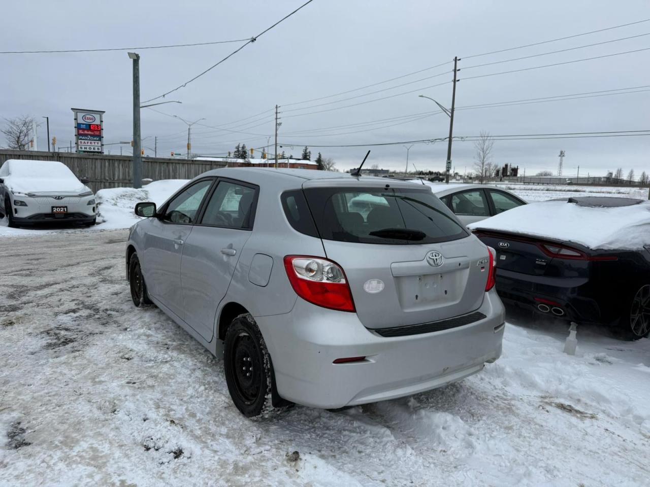 2013 Toyota Matrix MANUAL, RUNS WELL, RELIABLE, CERTIFIED Photo