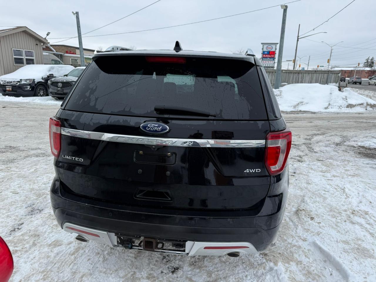 2017 Ford Explorer LIMITED, 7 PASSENGER, NAV, LEATHER, LOADED, CERT Photo3