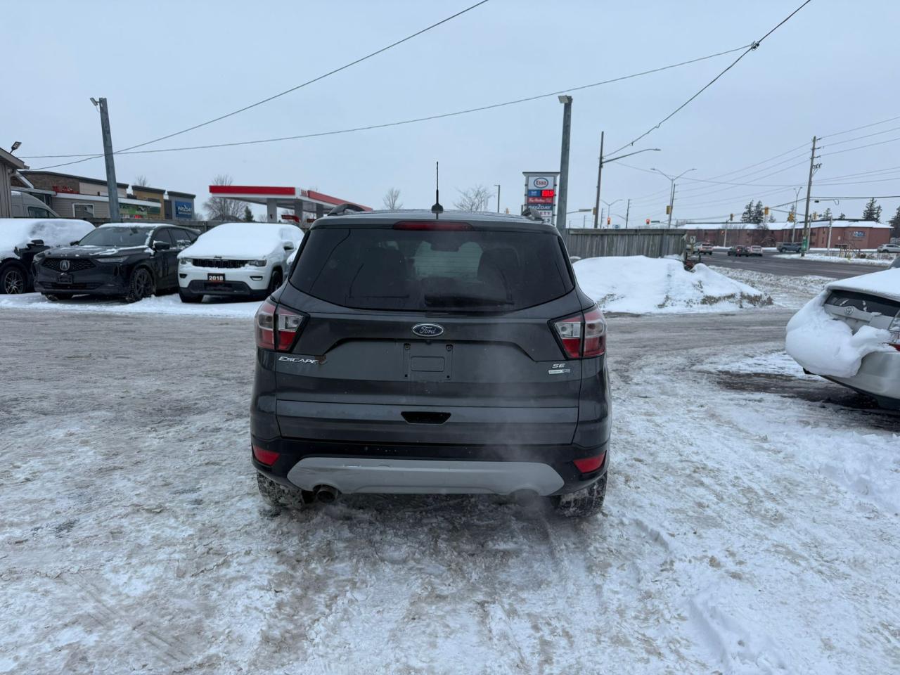 2017 Ford Escape SE, TRANSMISSION ISSUE, ENGINE RUNS GOOD, AS IS Photo3