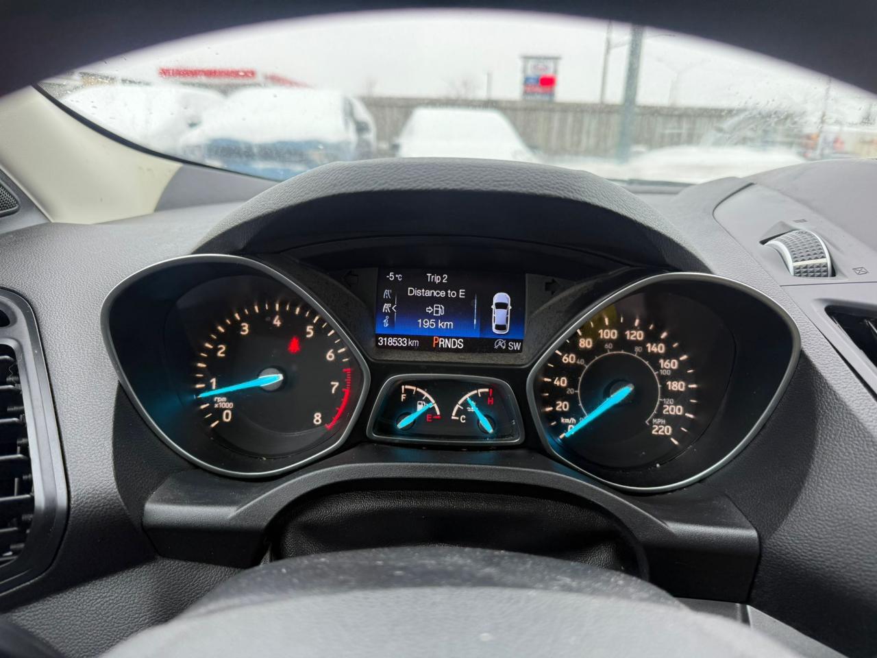 2017 Ford Escape SE, TRANSMISSION ISSUE, ENGINE RUNS GOOD, AS IS Photo