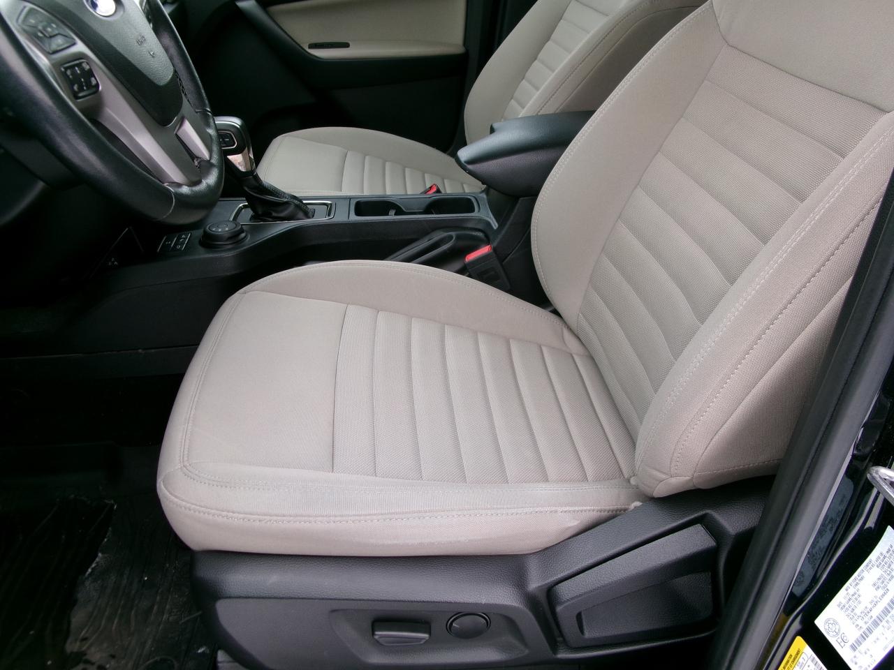 2023 Ford Ranger XLT  4x4 Crew Cab Photo4