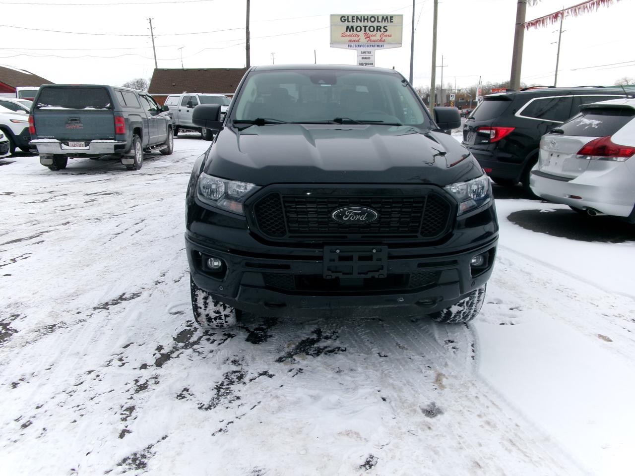 2023 Ford Ranger XLT  4x4 Crew Cab Photo2