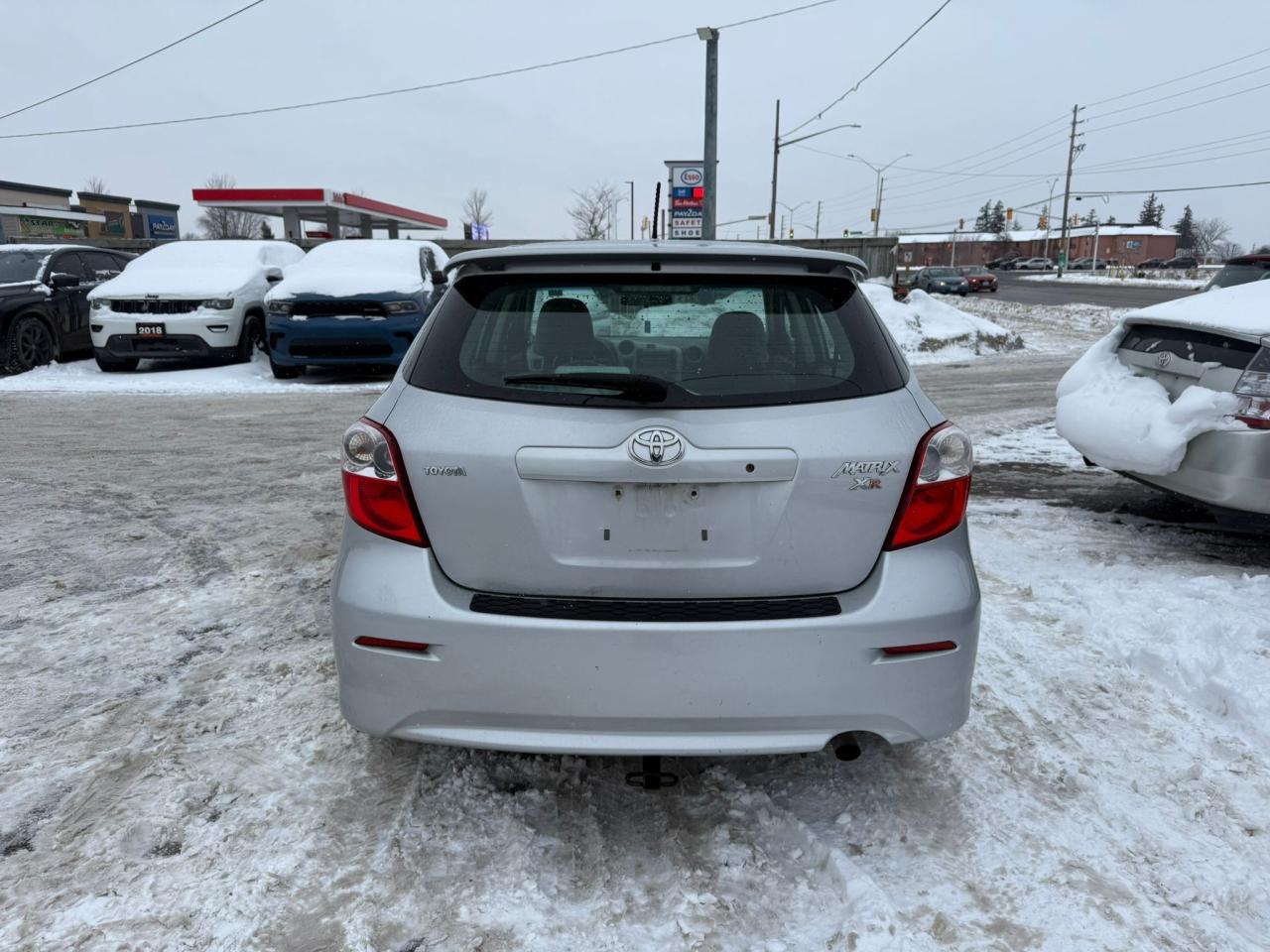 2010 Toyota Matrix MANUAL, RUNS WELL, RELIABLE, CERTIFIED Photo3