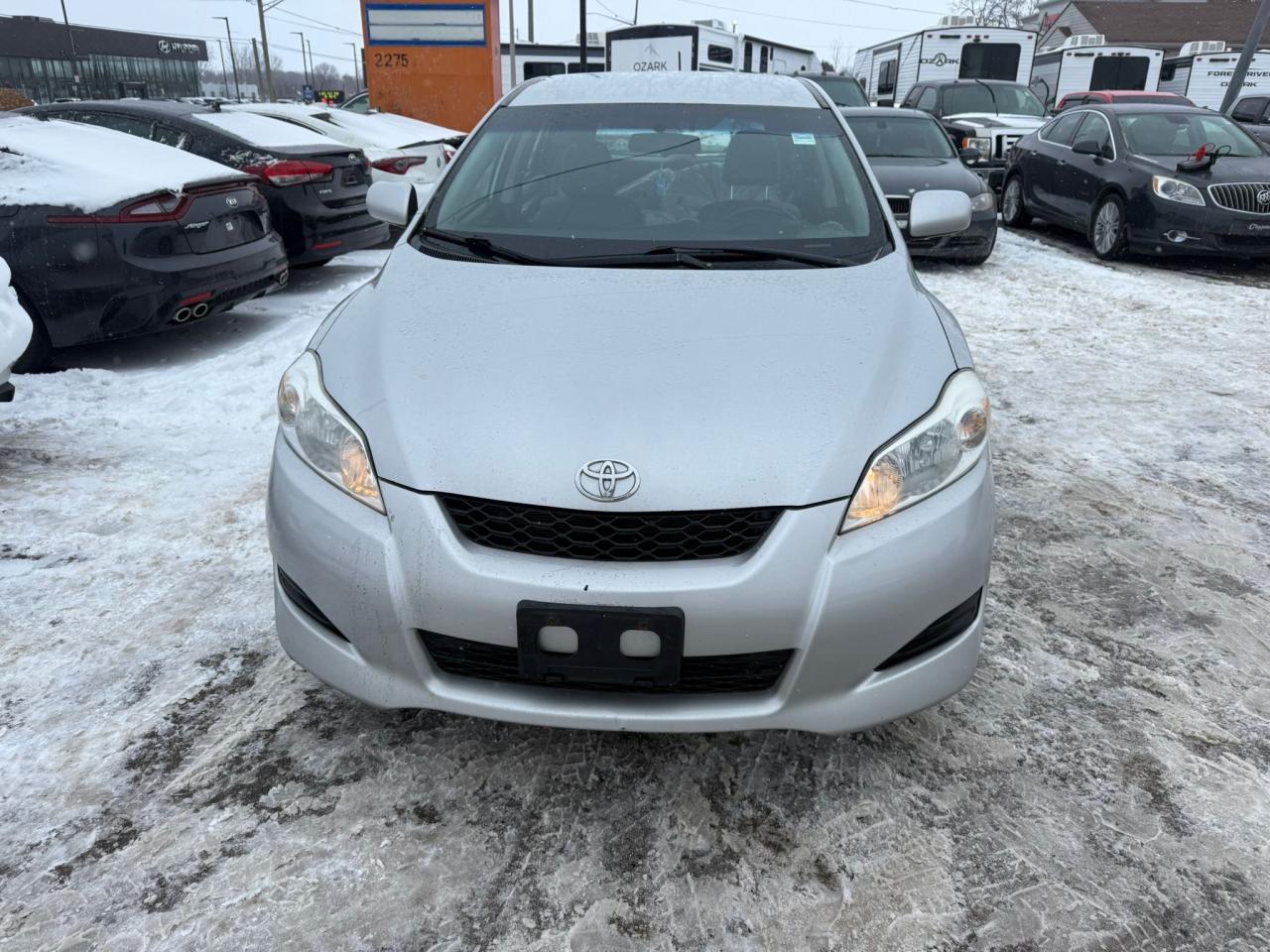 2010 Toyota Matrix MANUAL, RUNS WELL, RELIABLE, CERTIFIED Photo