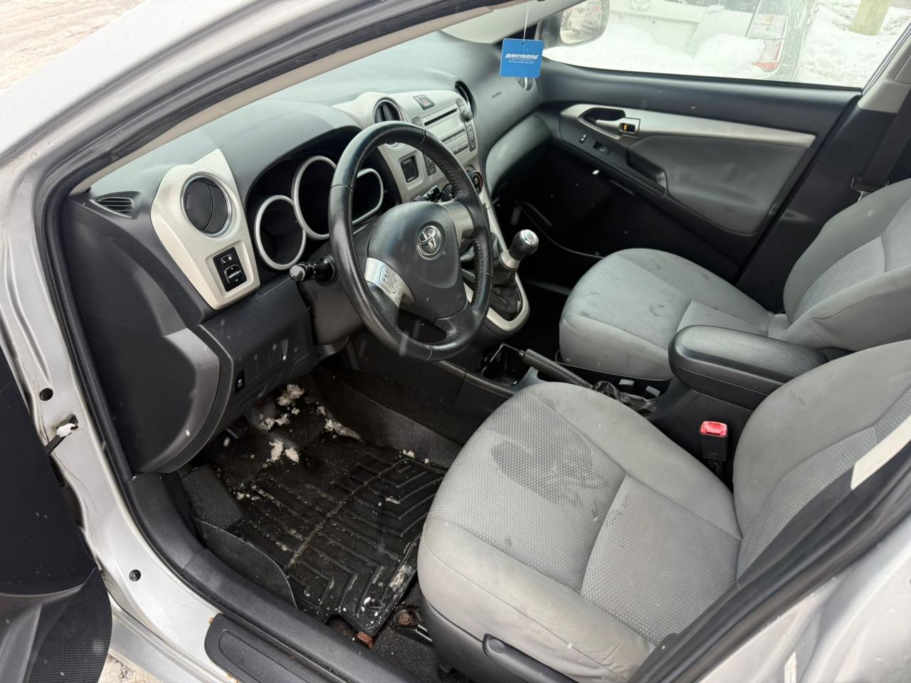 2010 Toyota Matrix MANUAL, RUNS WELL, RELIABLE, CERTIFIED Photo