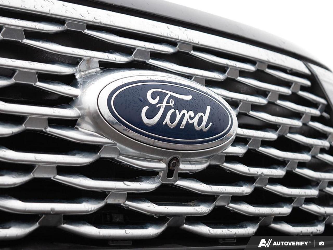 2024 Ford Explorer Platinum Photo