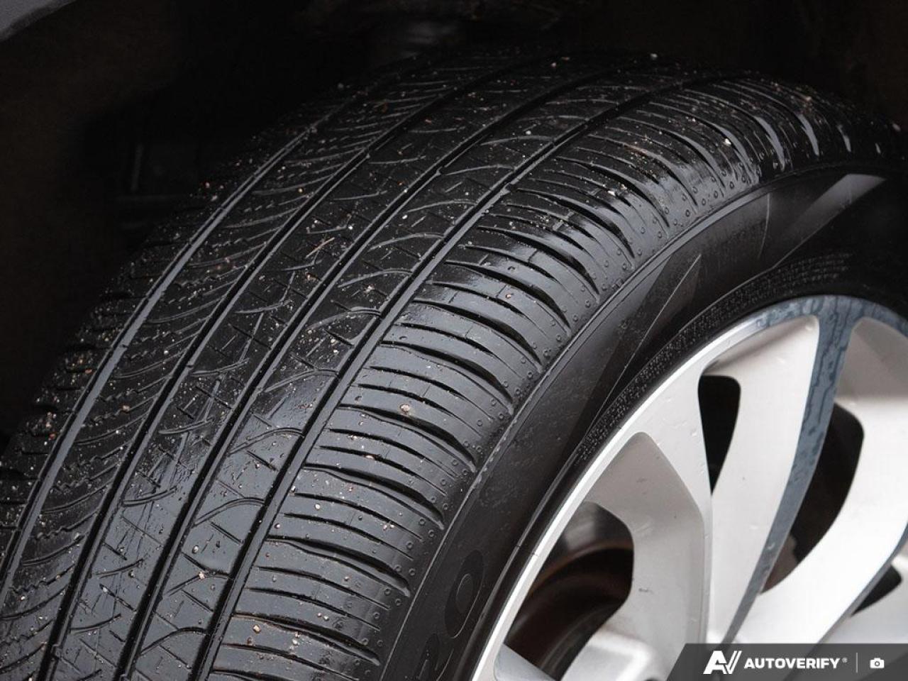 2024 Ford Explorer Platinum Photo