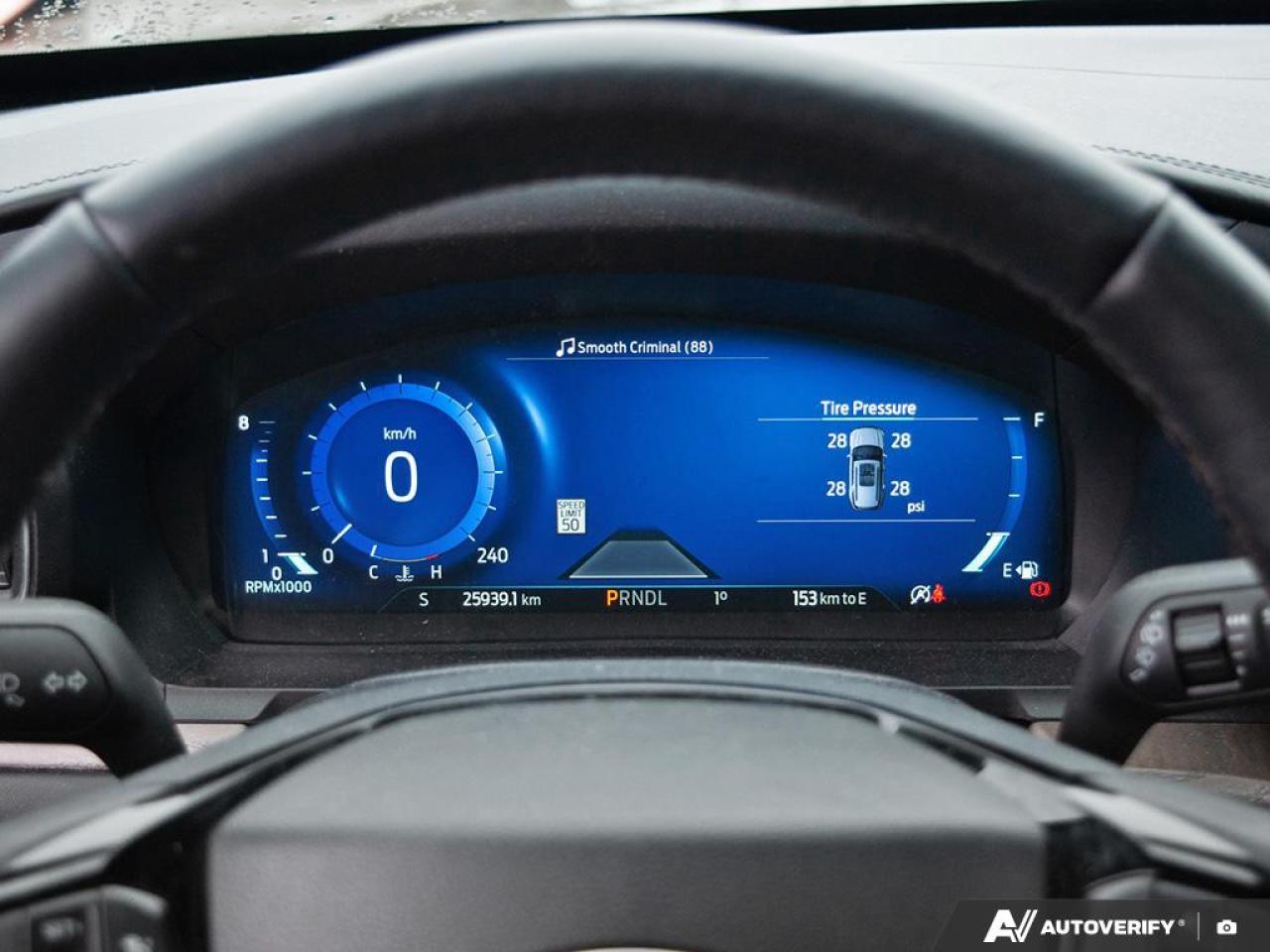 2024 Ford Explorer Platinum Photo