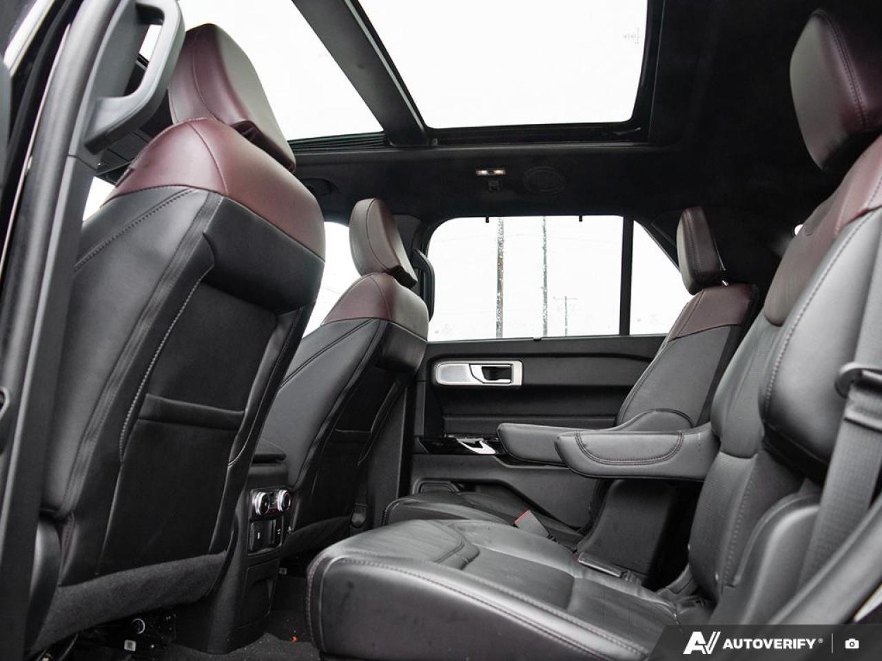 2024 Ford Explorer Platinum Photo