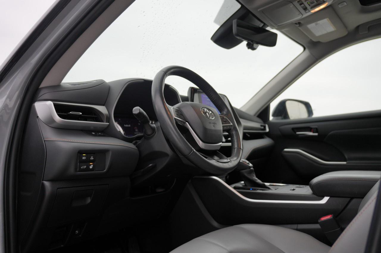 2023 Toyota Highlander HYBRID xle awd Photo