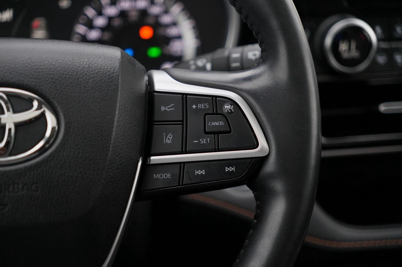 2023 Toyota Highlander HYBRID xle awd Photo