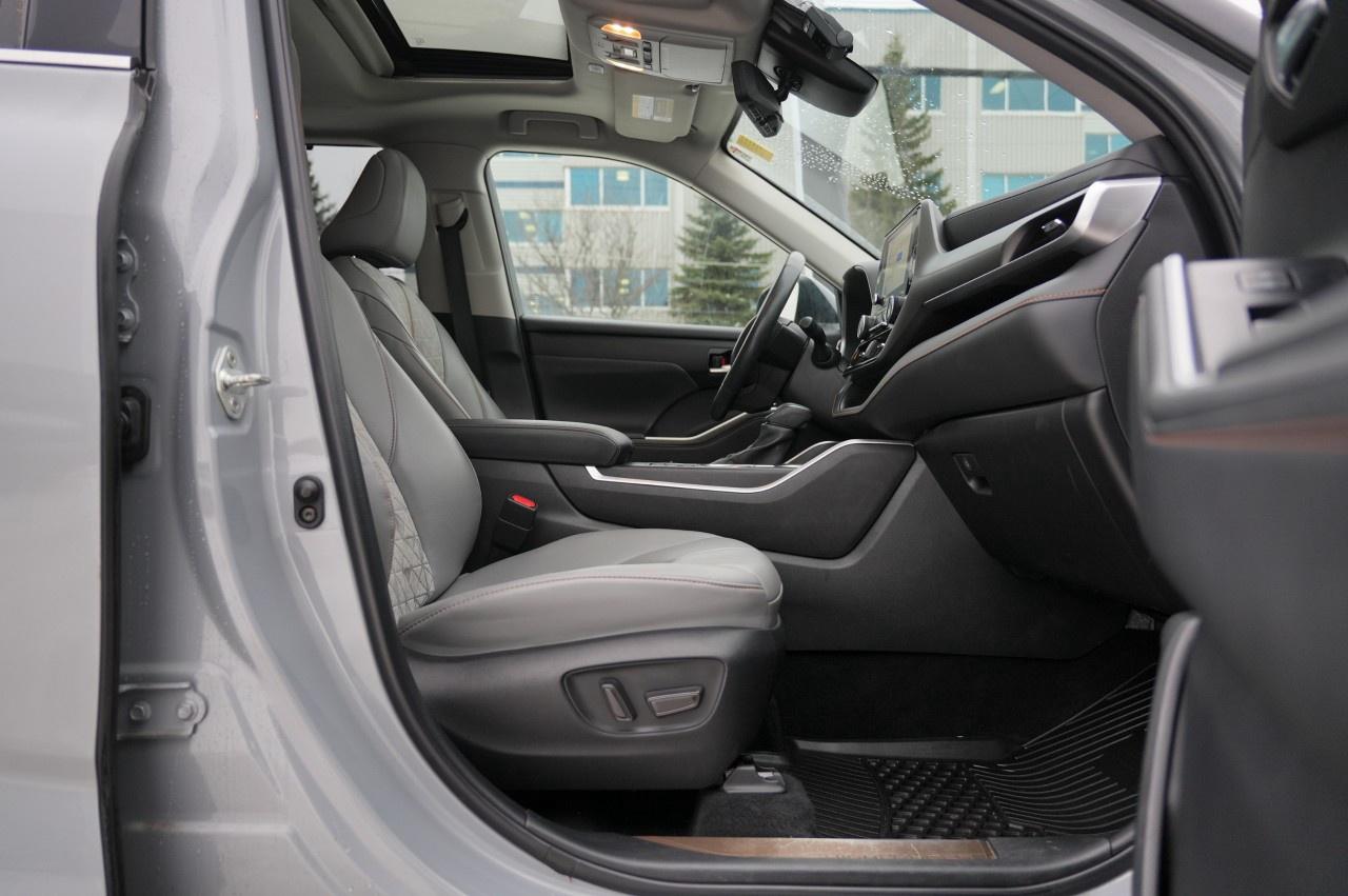 2023 Toyota Highlander HYBRID xle awd Photo