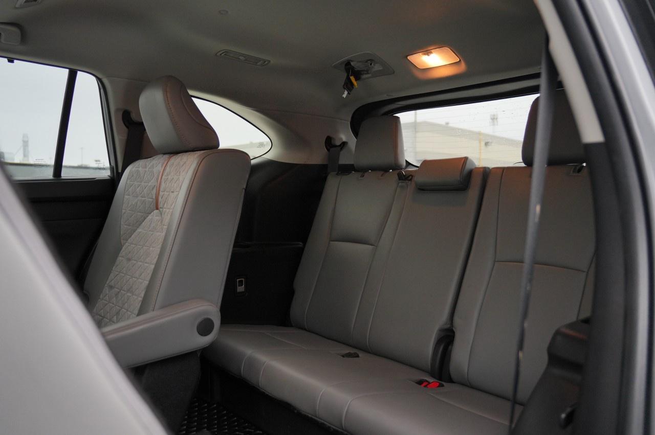 2023 Toyota Highlander HYBRID xle awd Photo