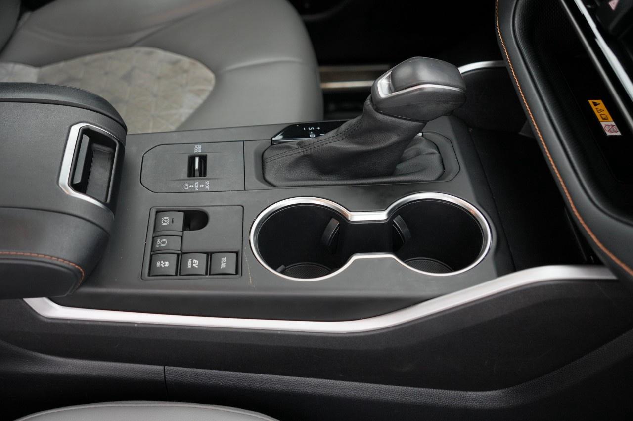 2023 Toyota Highlander HYBRID xle awd Photo