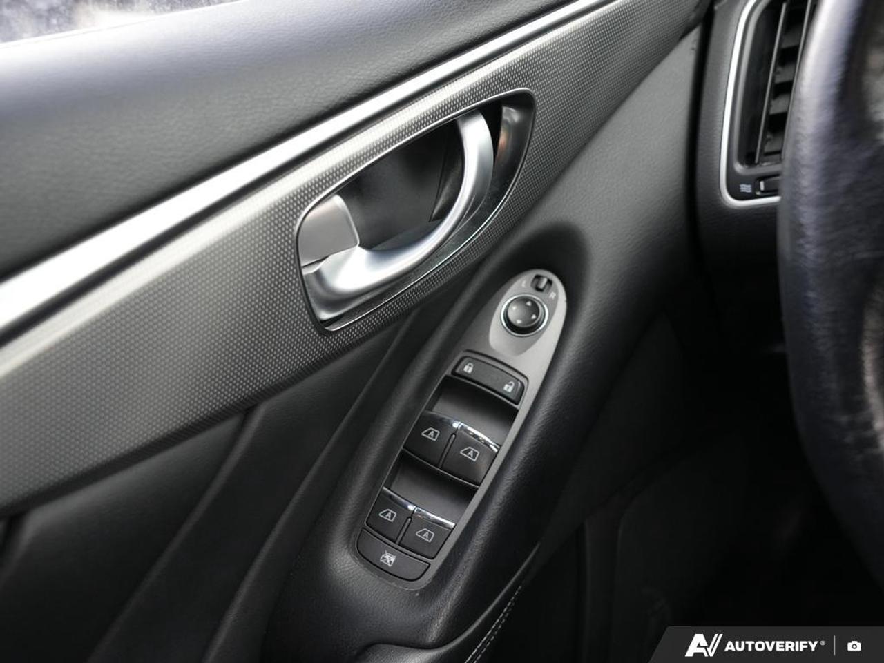 2016 Infiniti Q50  Photo