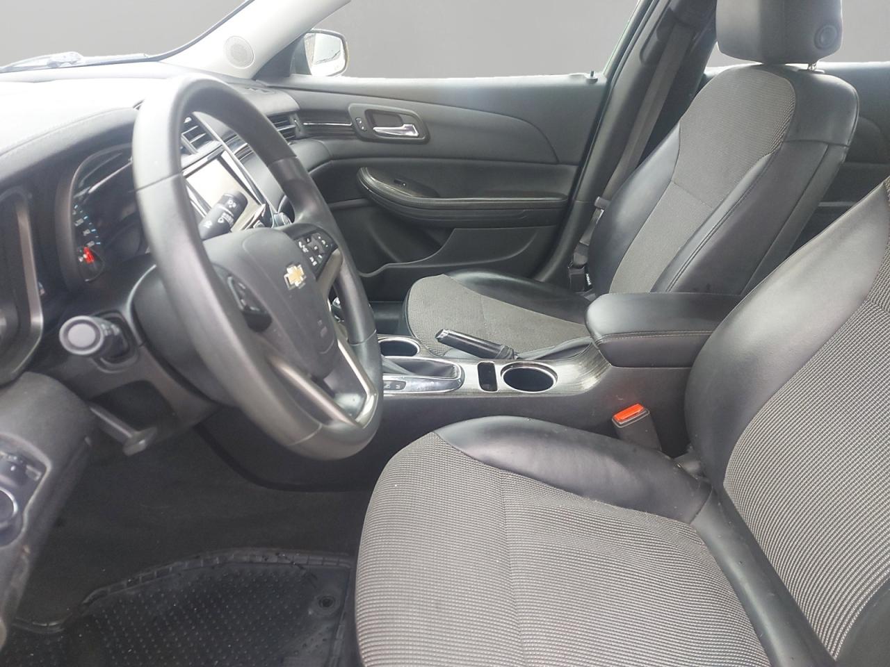 2015 Chevrolet Malibu LT Photo