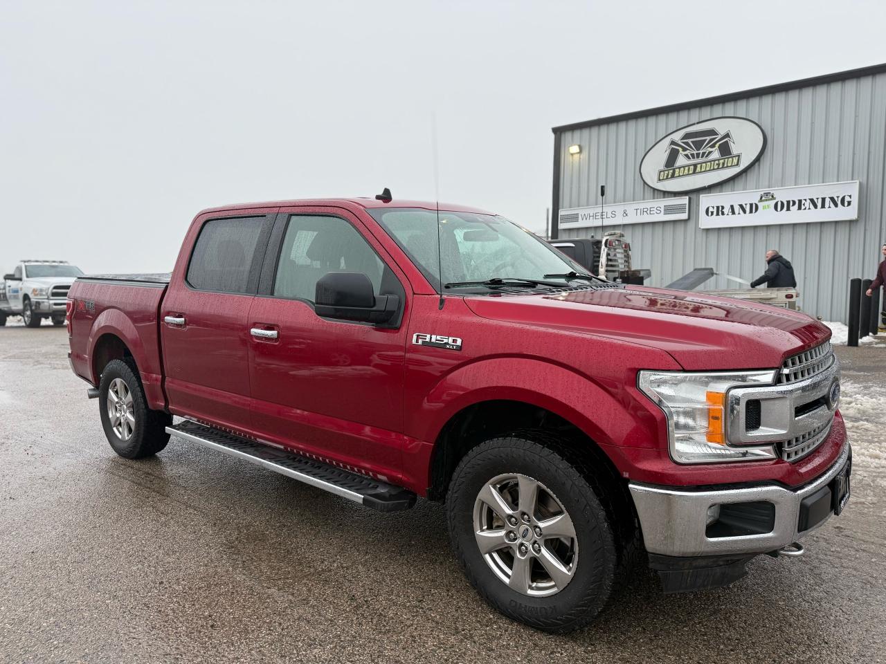 2019 Ford F-150 XLT** 5L V8 * Clean truck Photo