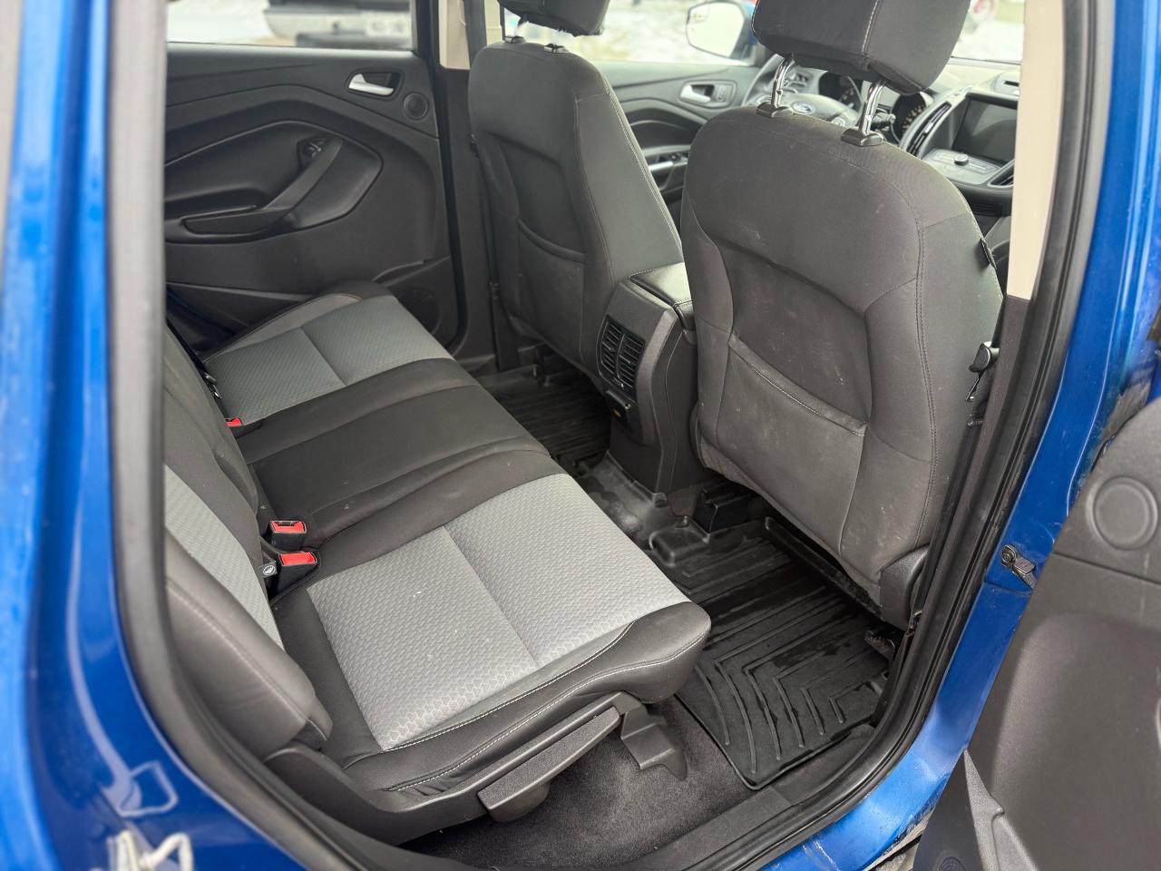 2017 Ford Escape SE Photo