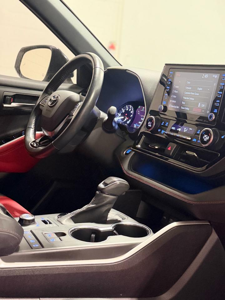 2021 Toyota Highlander XSE | RED INT |7 Passenger Photo