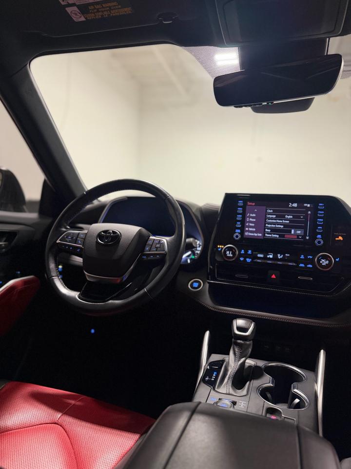 2021 Toyota Highlander XSE | RED INT |7 Passenger Photo
