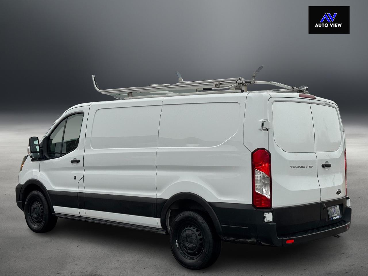 2023 Ford Transit Cargo Van T-150 130" Low Rf 8670 GVWR RWD **LADDER RACKS** Photo