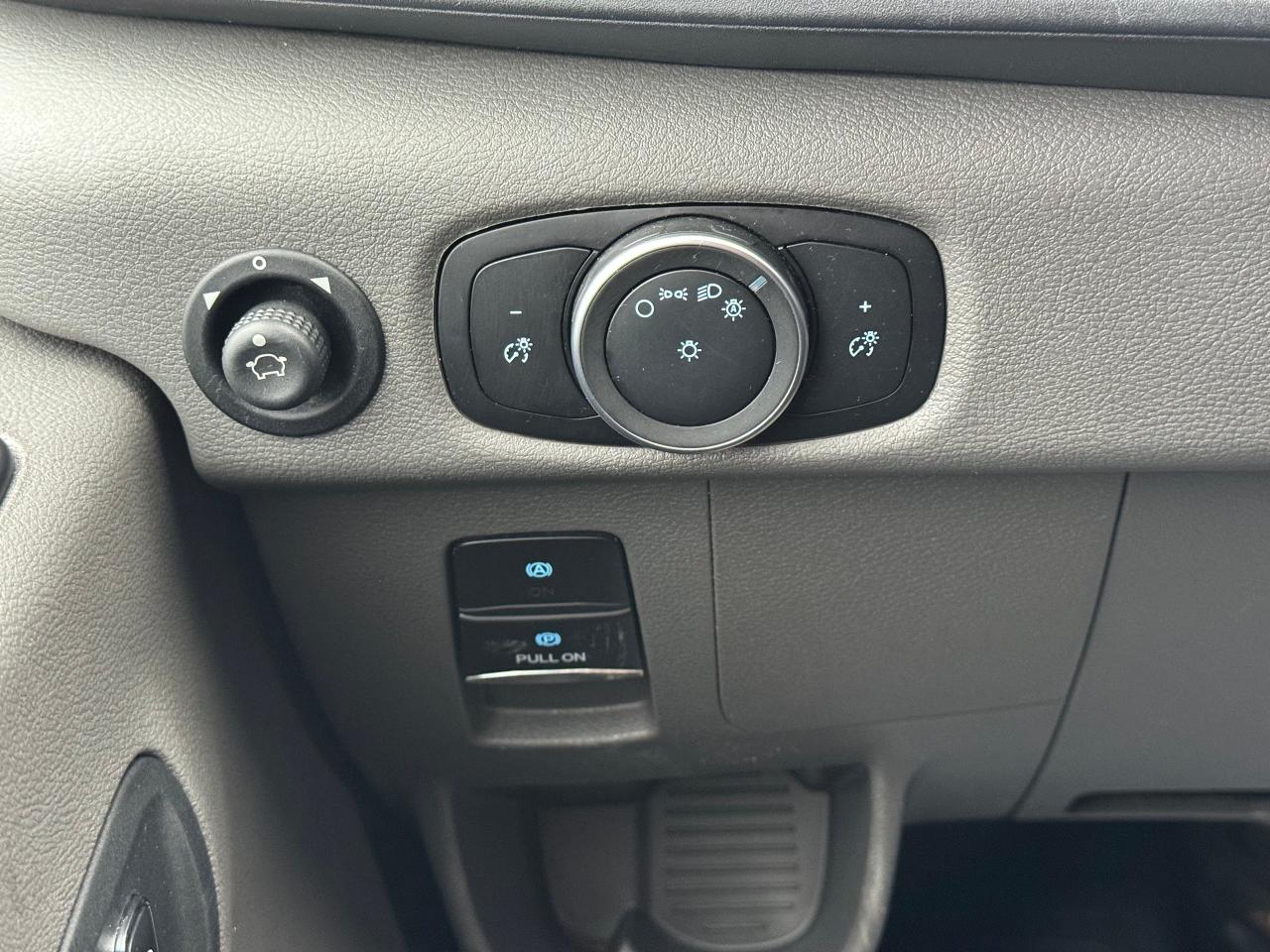 2023 Ford Transit Cargo Van T-150 130" Low Rf 8670 GVWR RWD **LADDER RACKS** Photo