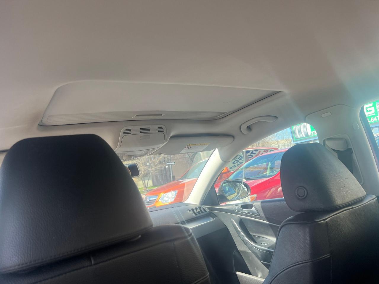 2009 Volkswagen Passat COMFORTLINE Photo