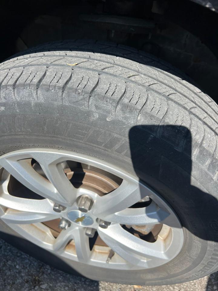 2017 Chevrolet Equinox LT Photo