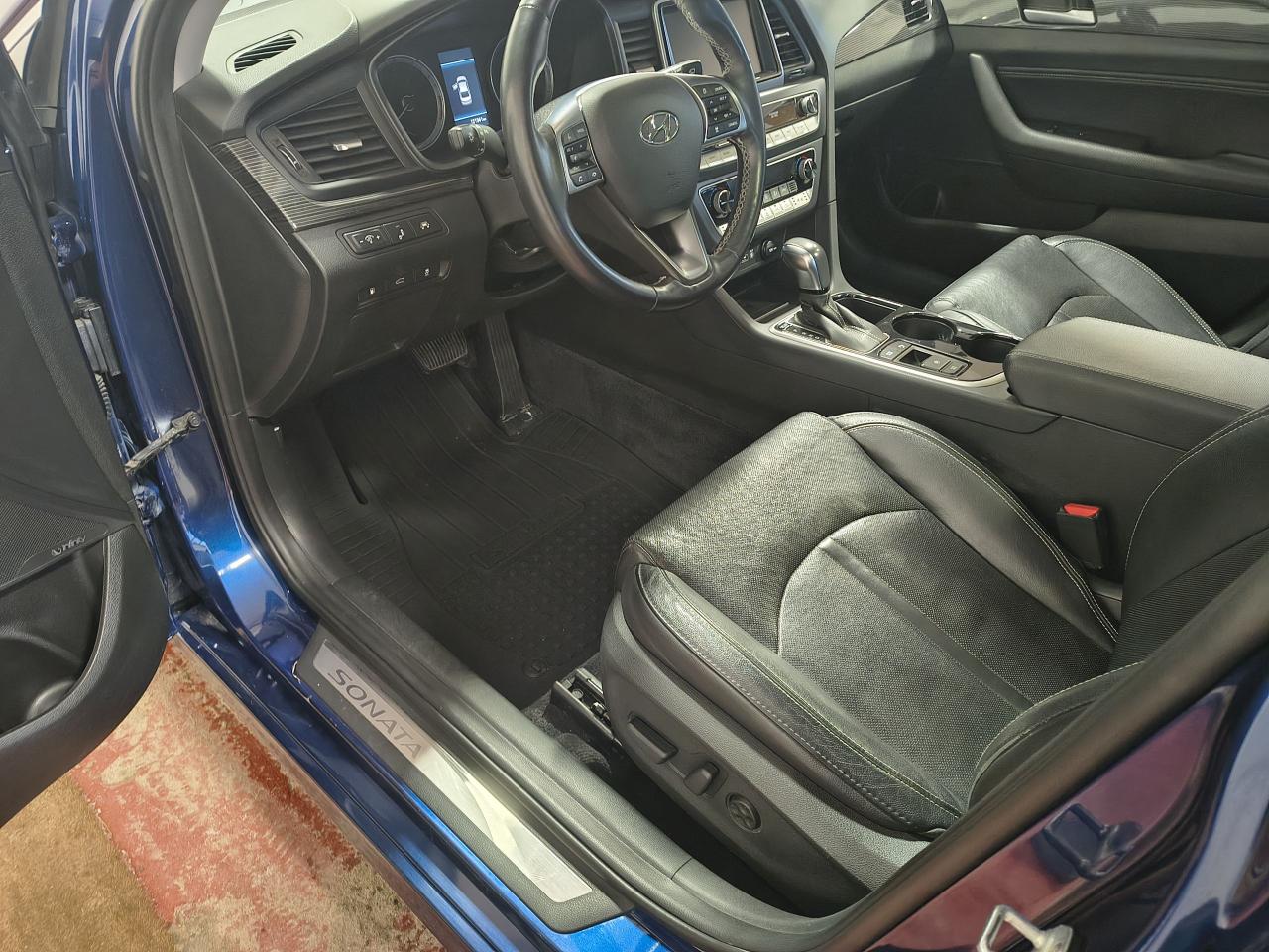 2018 Hyundai Sonata LIMITED Photo0