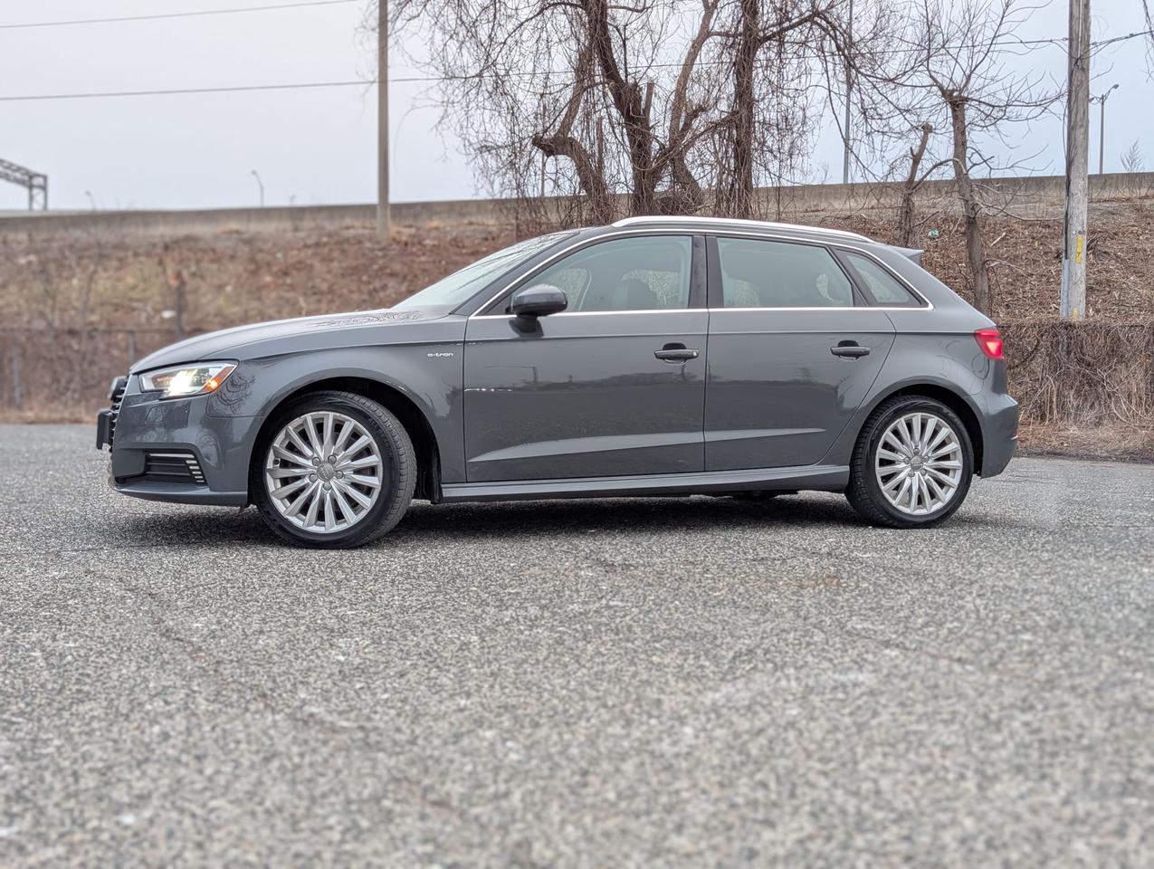2017 Audi A3 Premium Photo